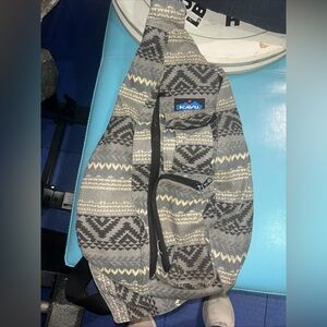 Kavu Black and Gray Patterned Belt Bag